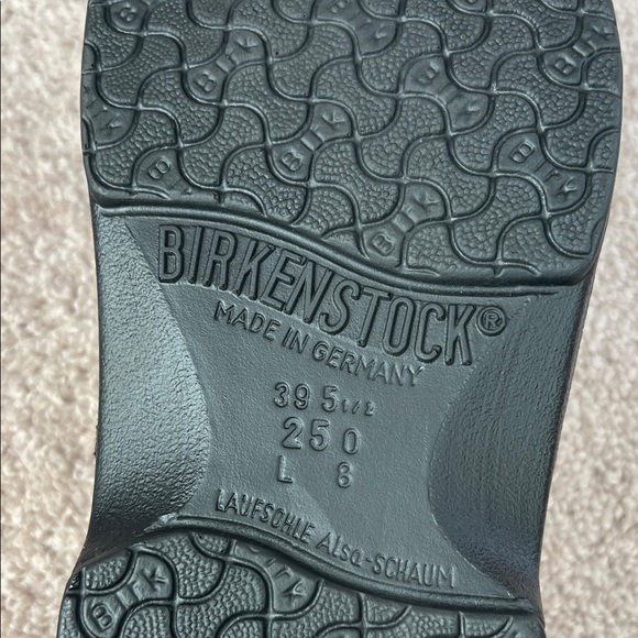 Birkenstock Footprints Alton Leather Clogs - Picture 8 of 10